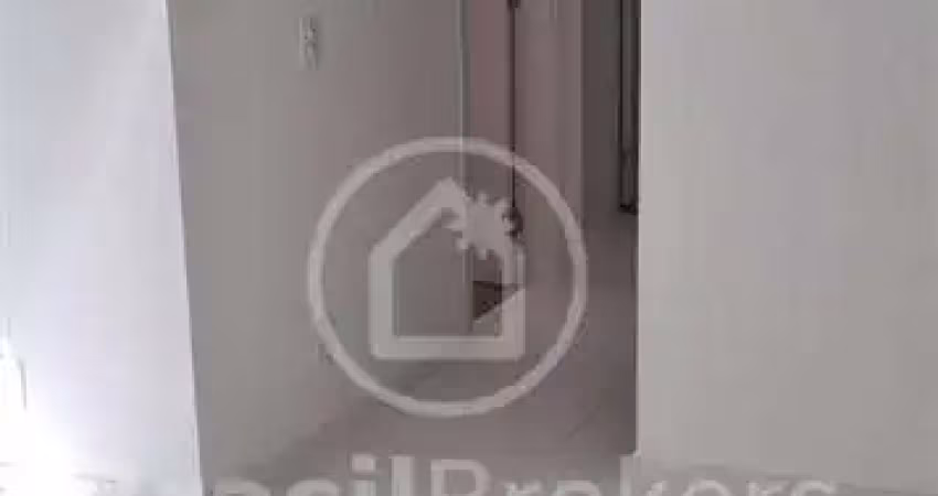 Ótimo imóvel aconchegante à venda com 02 quartos e 01 banheiro social - bairro piedade cond. fechado.