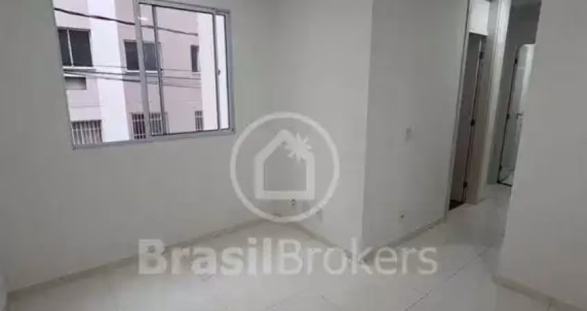 Ótimo imóvel aconchegante à venda com 02 quartos e 01 banheiro social - bairro piedade cond. fechado.
