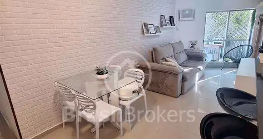 Apartamento de 2 quartos com 70 m², varanda em um condomínio com infra !