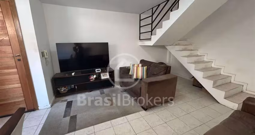 Casa em condomínio fechado com 2 quartos à venda na Rua Barão do Bananal, Cavalcanti, Rio de Janeiro