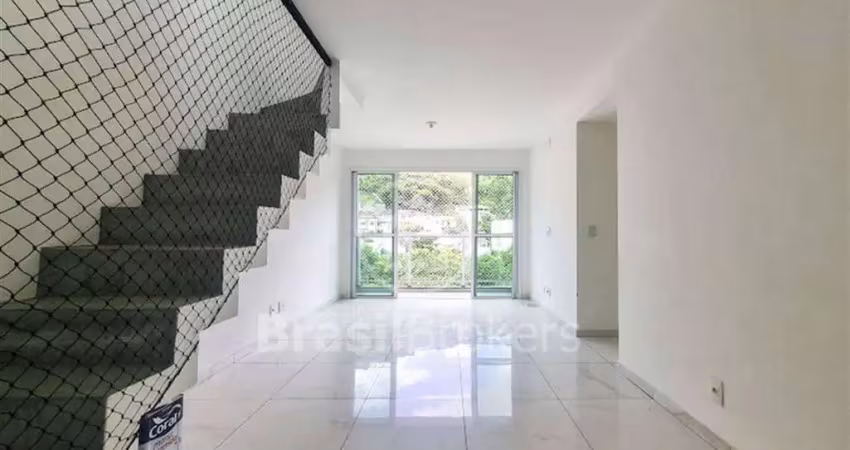 Cobertura duplex com 3 suítes e 2 vagas de garagem!