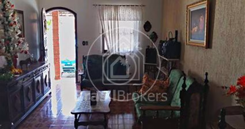 Casa à venda com 248,00m² e 6 quartos em Maracanã, Rio de Janeiro - rj