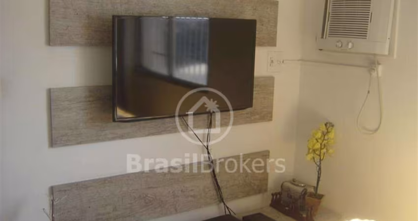 Apartamento à venda com 70,00m² e 3 quartos em Estácio, Rio de Janeiro - rj