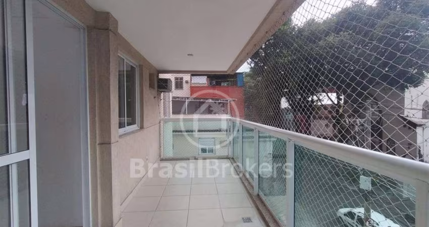 Apartamento novo, à venda com 90,00m², varandão,3 quartos e 1 vaga ao lado da 'Rua dos Colégios'