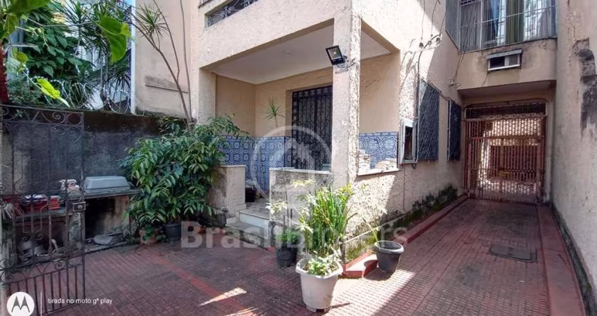 Casa à venda com 174,00m² e 3 quartos em Rio Comprido, Rio de Janeiro - rj
