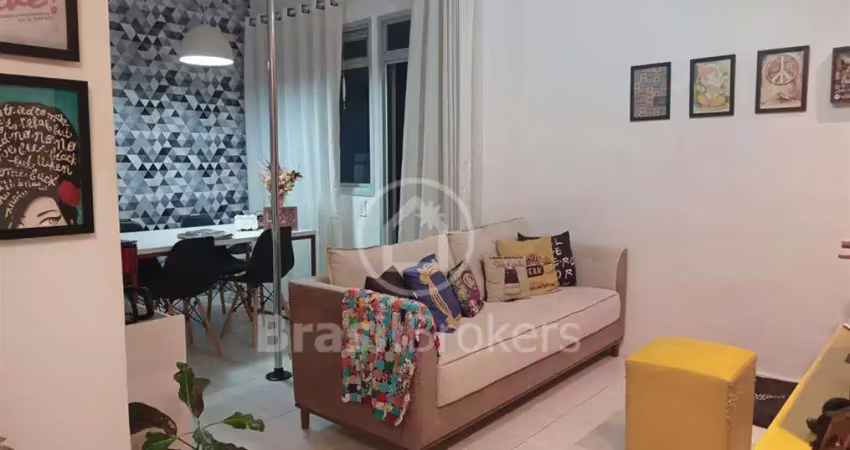 Apartamento de 2 quartos com 69m² varanda e vaga!!!