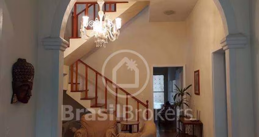 Casa à venda com 270,00m² e 5 quartos em Andaraí, Rio de Janeiro - rj