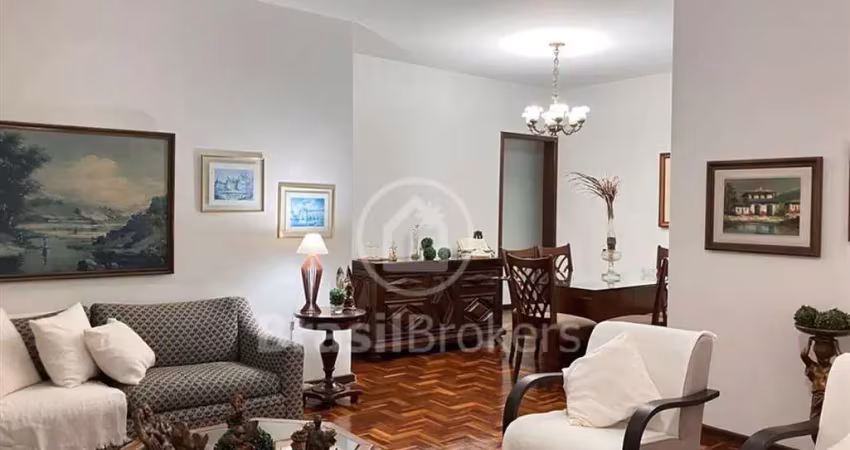 Apartamento amplo com 4 quartos e 2 vagas perto do metro