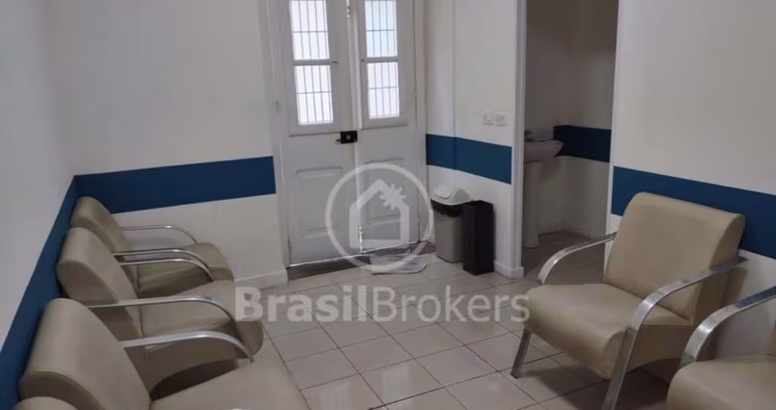 Prédio comercial no coração da Tijuca