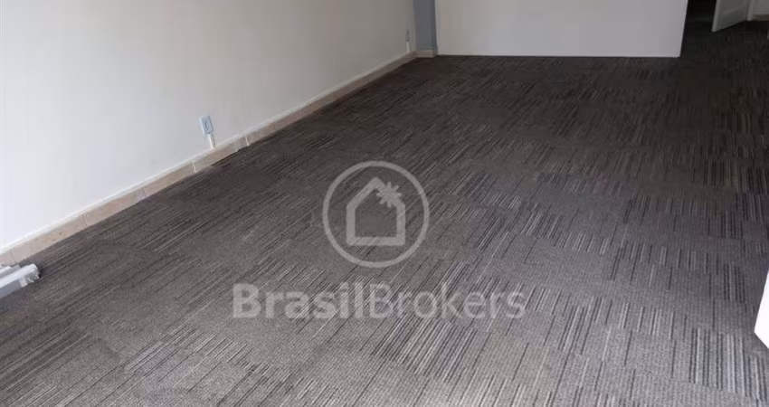 Sala comercial no centro da Cidade