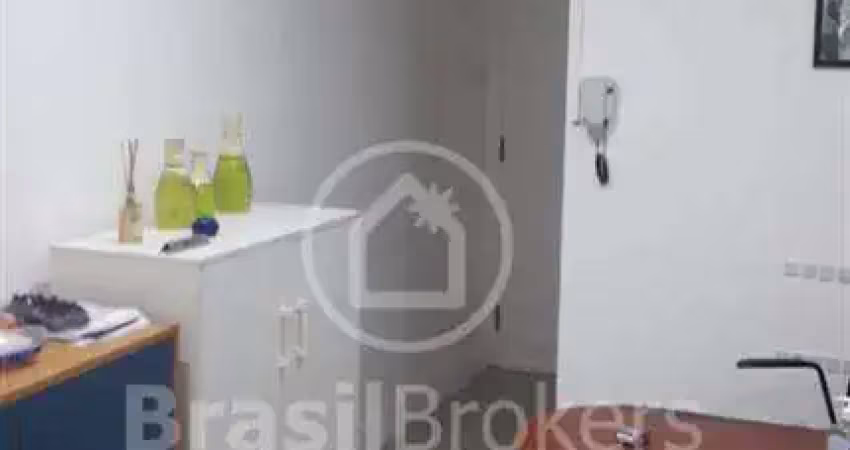 Sala comercial com total infraestrutura do bairro da tijuca!!!