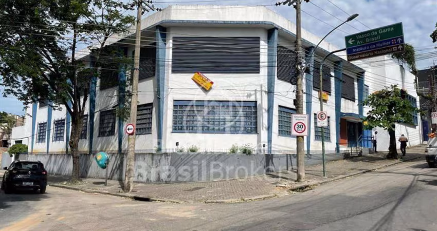 Galpão à Venda em São Cristóvão com 1650 m2.