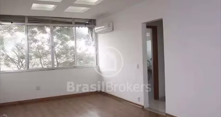 Apartamento à venda com 136,00m² e 4 quartos em tijuca, rio de janeiro - rj