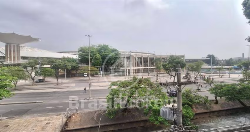 Casa com 4 quartos à venda em frente ao Maracanã! Oportunidade!