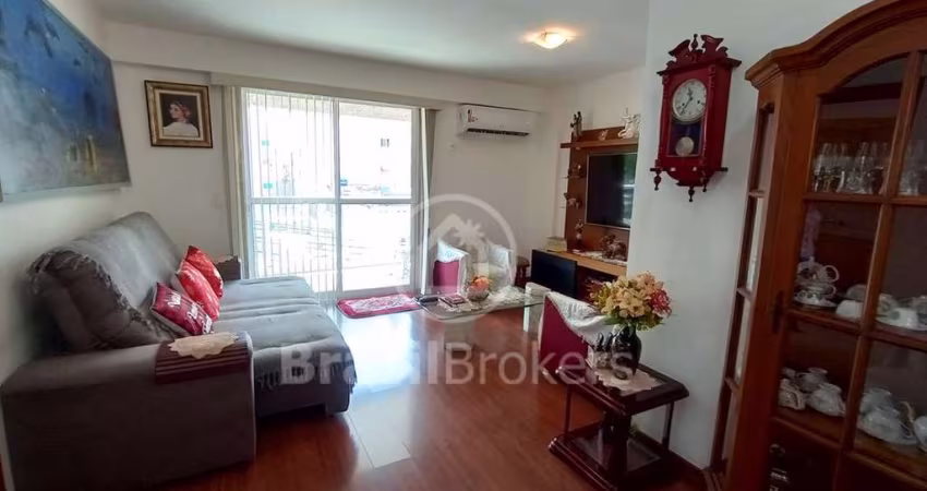 Apartamento de 3 quartos (1 suíte) com 108 m², duas varandas e vaga de garagem a 6 minutos do Shopping Tijuca