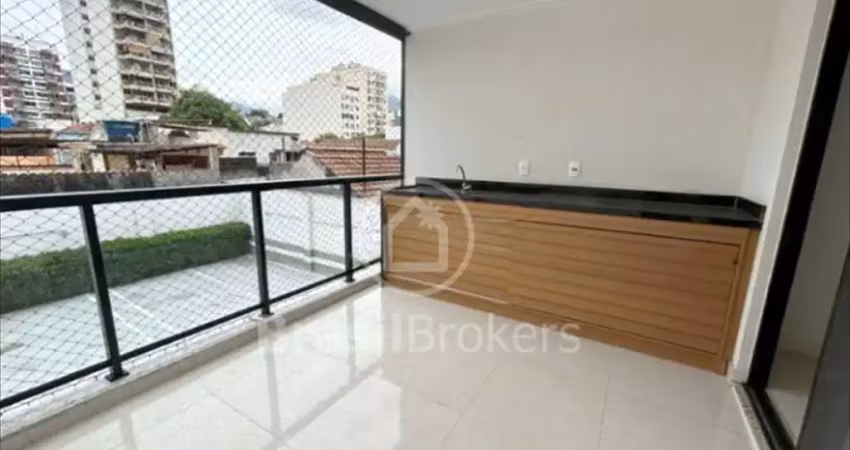 Apartamento tipo Garden de 2 quartos com 80 m², Varanda gourmet e vaga de garagem.
