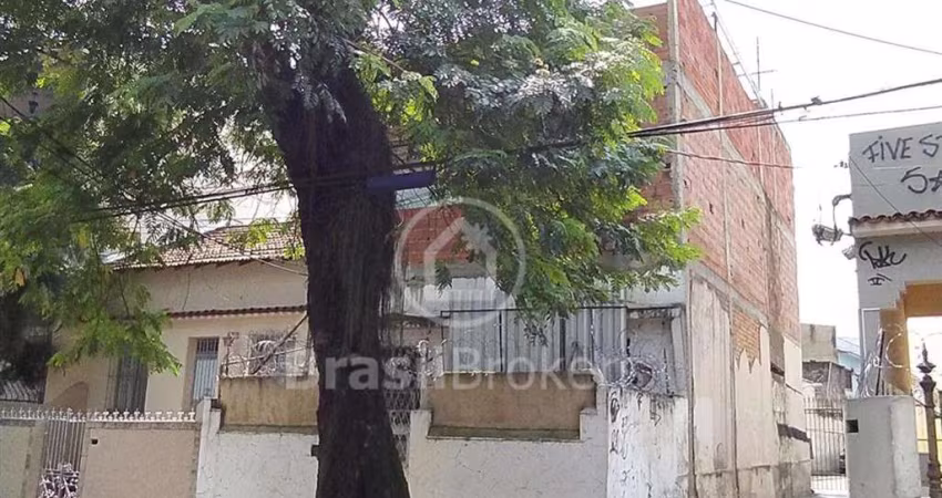 Casa à venda com 250,00m² e 5 quartos em Tijuca, Rio de Janeiro - rj