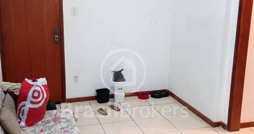 Apartamento à venda com 40m² e 1 quarto em centro, rio de janeiro - rj