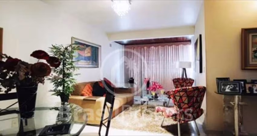Cobertura com 170 m², 3 quartos (1 suíte), dependências completas, churrasqueira gourmet no Grajaú.