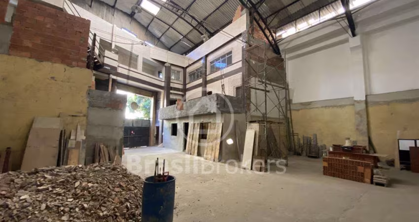 Galpão / Depósito / Armazém com 3 Quartos com 571m² no Caju