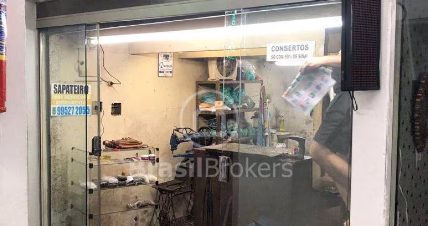 Loja de 22m² na Galeria Fátima, na Rua do Riachuelo!