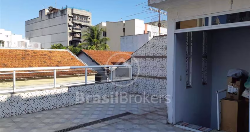 Casa à venda com 156,00m² e 3 quartos em Vila Isabel, Rio de Janeiro - rj