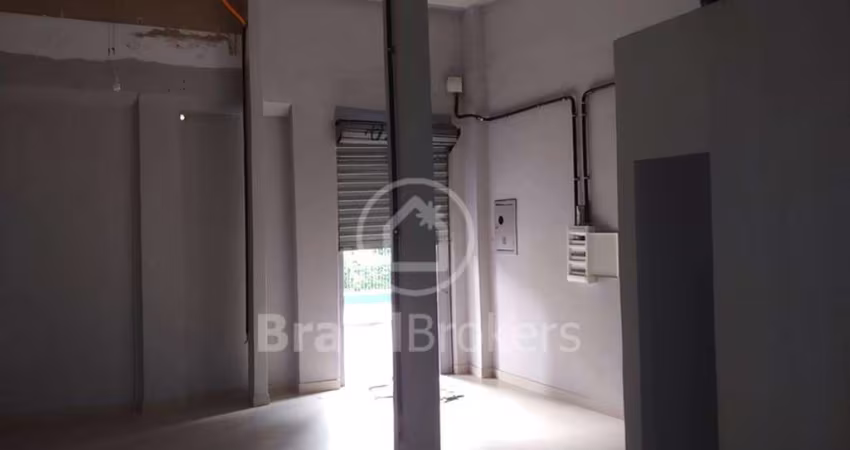 Excelente prédio comercial em Vila Isabel