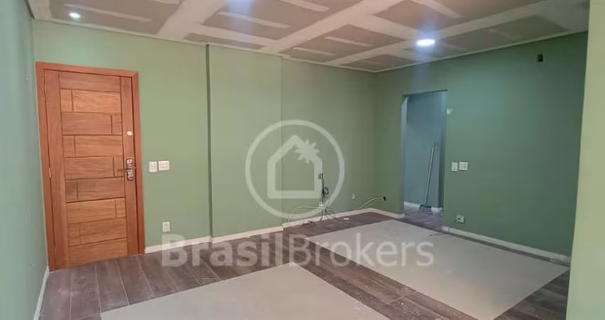 Apartamento 3 quartos, sendo 01 Suíte com banheira 121mts na Tijuca