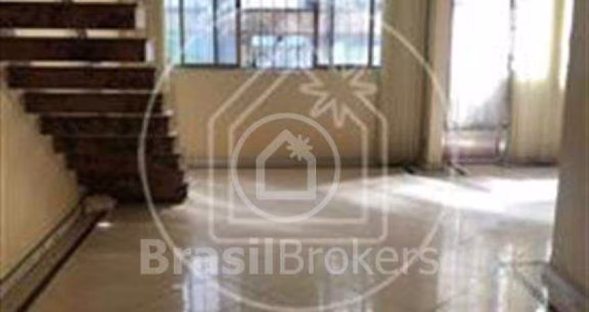 Casa à venda com 180,00m² e 3 quartos em Tijuca, Rio de Janeiro - rj