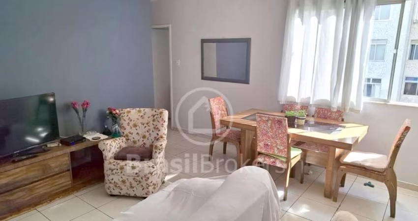 Apartamento com 71 m² com 3 quartos (1 com closet), 1 vaga de garagem entre Vila Isabel e Tijuca.