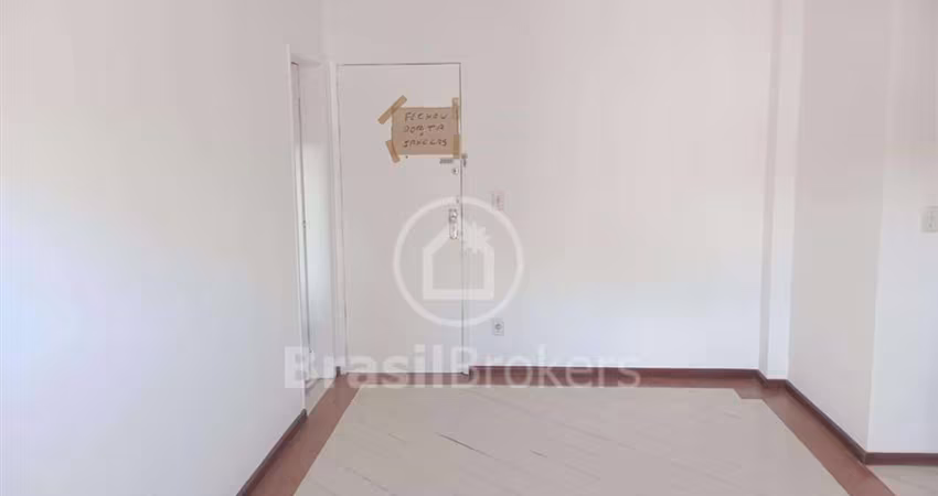 Apartamento à venda com 70,00m² e 2 quartos em Grajaú, Rio de Janeiro - rj