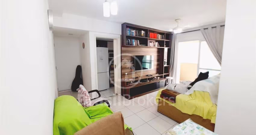 Apartamento à venda com 67 m² e 2 quartos, em condomínio com infra a 3 minutos do metrô Afonso Pena.