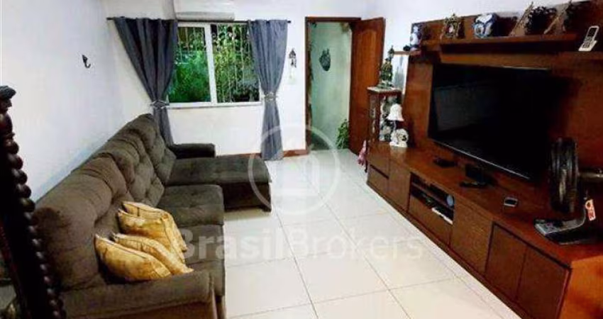 Casa à venda com 128,00m² e 3 quartos em Tijuca, Rio de Janeiro - rj