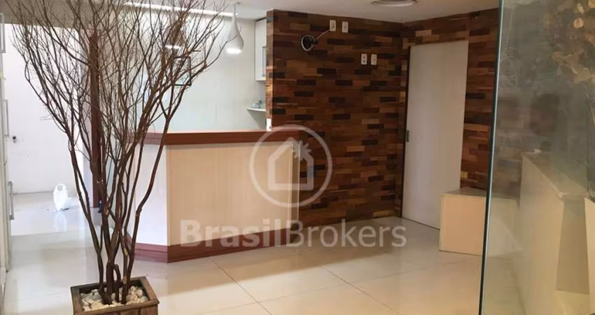 Lindo Conjunto Comercial na Cinelândia