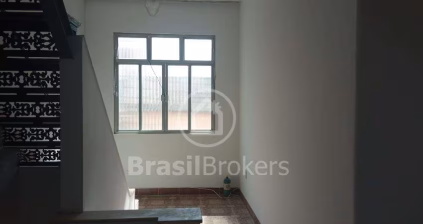 Casa de Vila no Andaraí com 1 quarto e 1 vaga