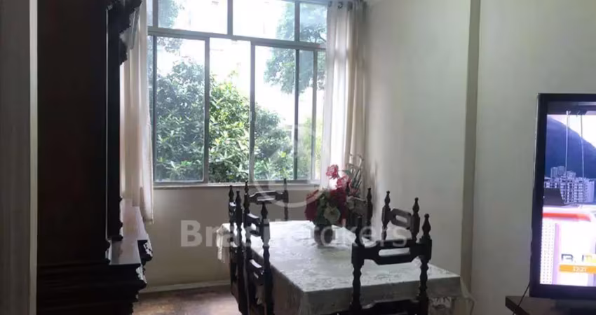 Amplo sala (2 ambientes) + 3 quartos com dependência completa no melhor ponto da conde de bonfim!