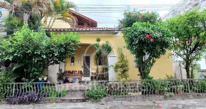 Casa de Condomínio à venda com 176,00m² e 5 quartos em Vila Isabel, Rio de Janeiro - rj