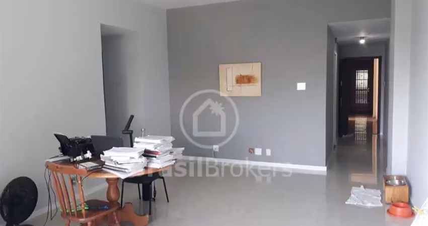 CONDOMINIO EDIFICIO ARAMIS - Apartamento 3 quartos, sendo 1 suíte