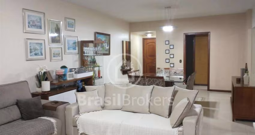 CONDOMINIO DO EDIFICIO VIVENDAS DO GRAJAU - Apartamento 4 quartos, sendo 1 suíte