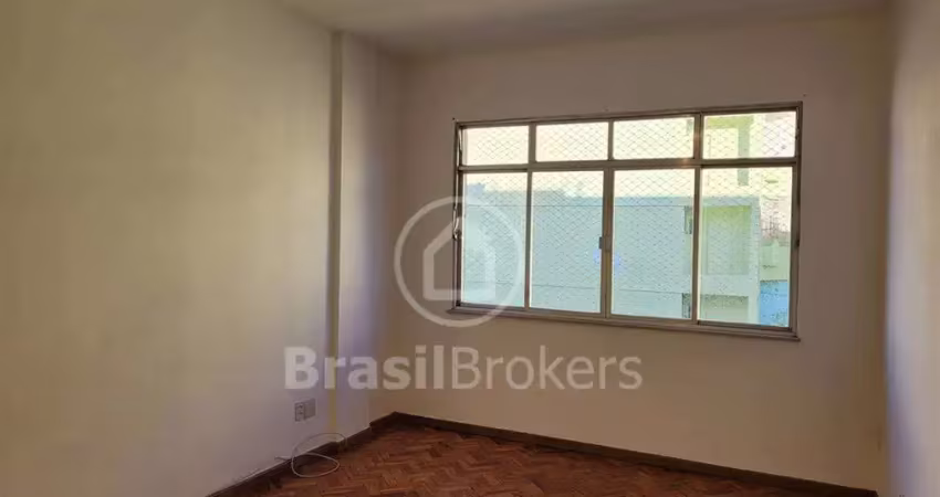 Tijuca: Apartamento moderno e aconchegante com 2 quartos, 1 vaga e documentação impecável!