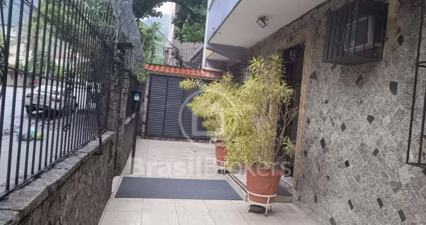 Encante-se com este aconchegante apartamento no Grajaú!