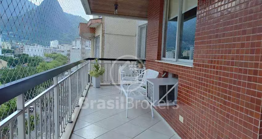 More em um apartamento amplo e confortável no grajaú