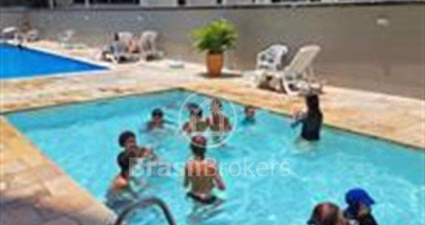 Apartamento à venda com 70,00m² e 2 quartos ,com varanda infra completa pronto para morar em RIO COMPRIDO, Rio de Janeiro - RJ