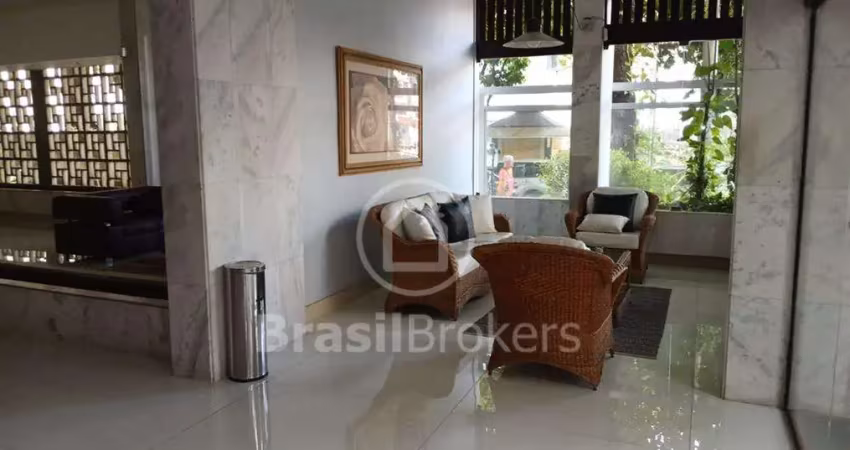 Apartamento com 2 quartos amplos na Tijuca, próximo a tudo!