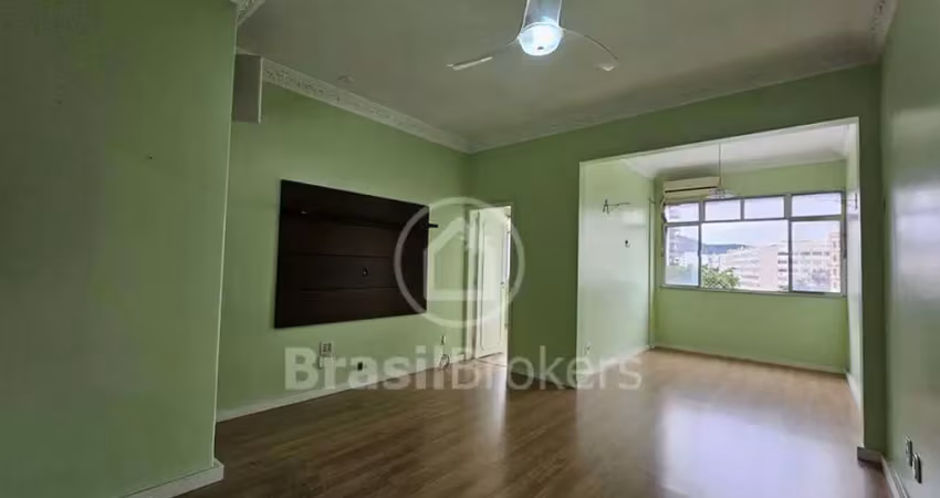 Barão de mesquita,apartamento vazio junto à são francisco xavier