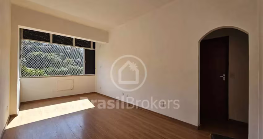 Excelente oportunidade na tijuca apartamento 2 quartos com vaga