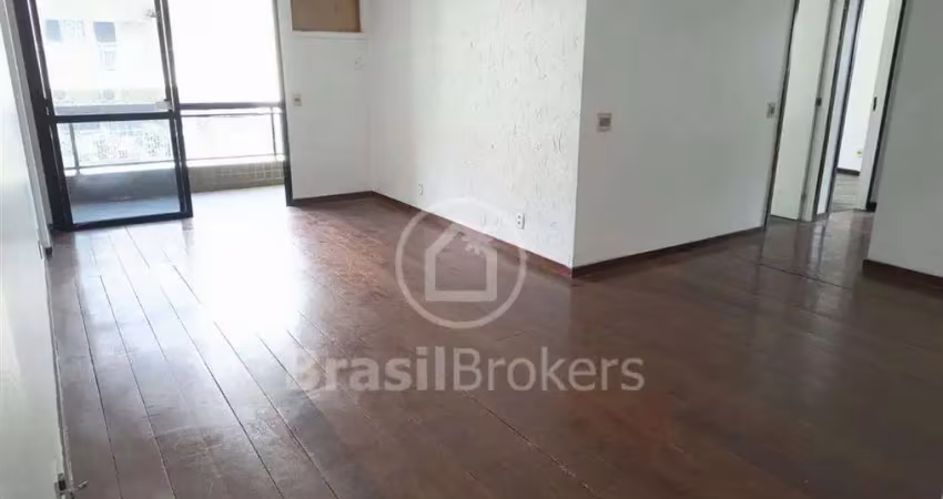 Apartamento de 3 quartos (1 suíte) com 117 m², varanda, 2 vagas a 9 minutos do metrô em condomínio com infra.