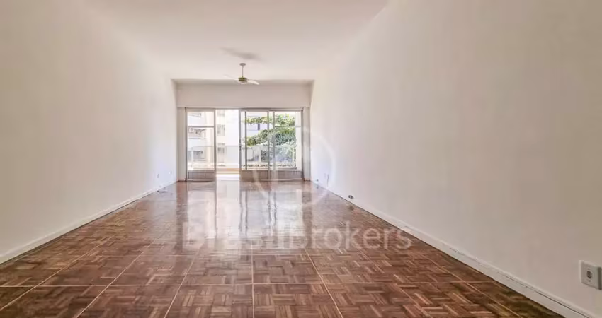 Apartamento 2 quartos com varanda pertinho da saenz pena