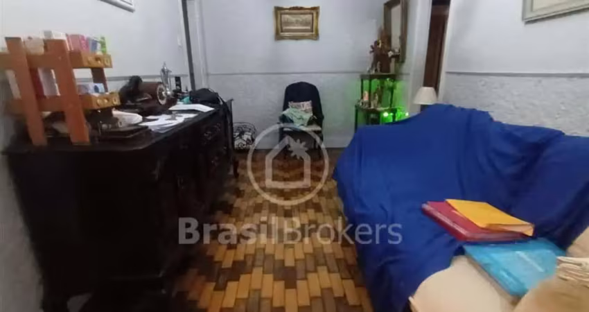 Grande oportunidade em são cristóvão casa de vila sem condominioo