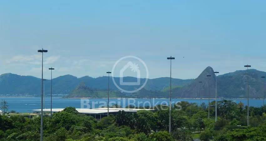 Sala comercial na Glória com 6 vagas de garagem